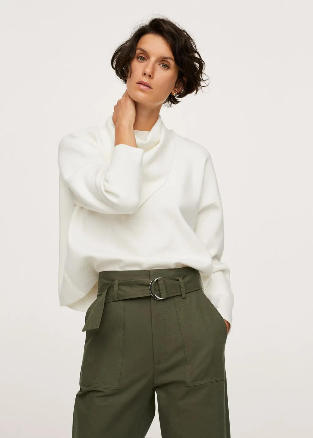 Pantaloni vita alta cintura